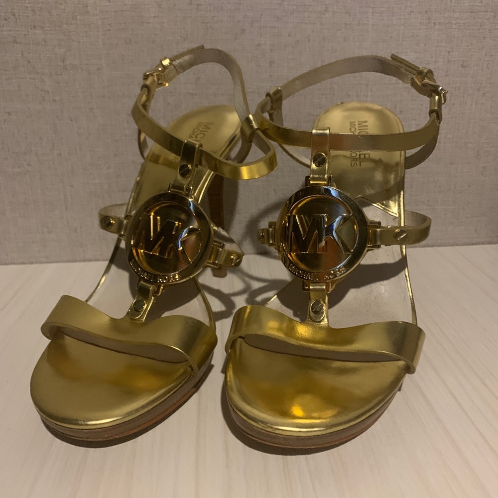 Michael Kors Gold Heels Size 7
